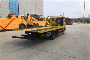 霍邱非事故拖车