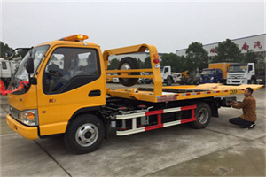 霍邱哪里有拖车服务